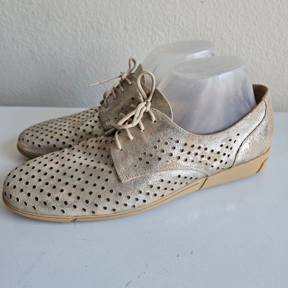 Sesto Meucci Womens 9N Metallic‎ Silver Perforated Leather Oxford Flats Italy